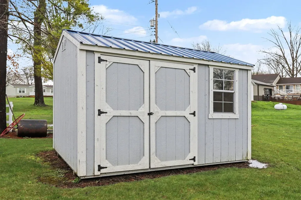 416 W Russell Drive Ovid Township MI 49036