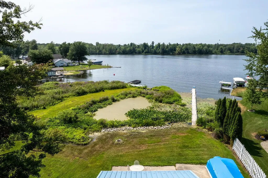 416 W Russell Drive Ovid Township MI 49036