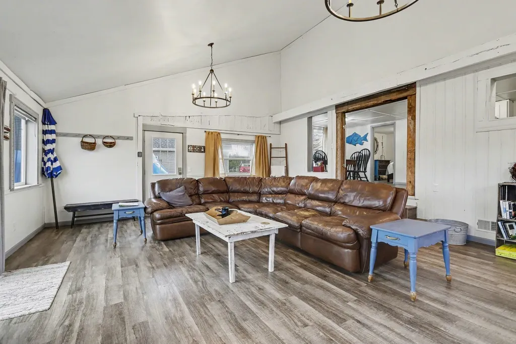 416 W Russell Drive Ovid Township MI 49036