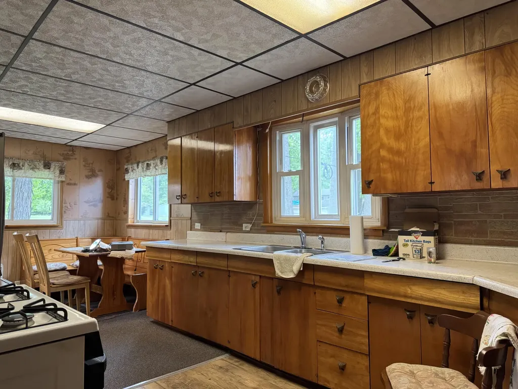 734 N Hawley Drive Girard Township MI 49036