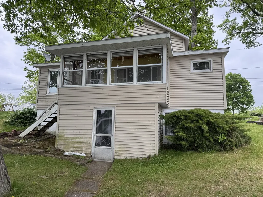 734 N Hawley Drive Girard Township MI 49036