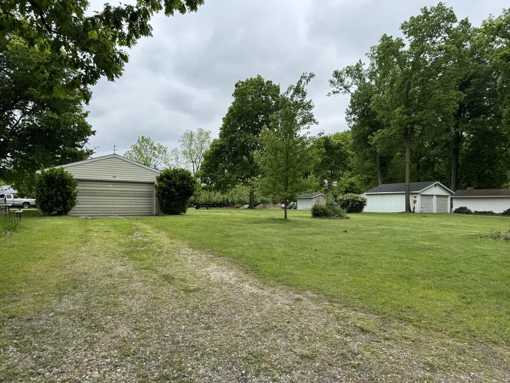 734 N Hawley Drive Girard Township MI 49036