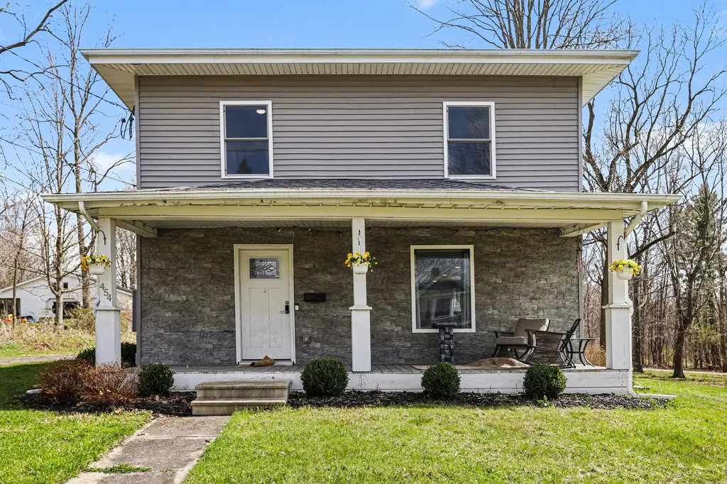 454 E Chicago Street Jonesville City MI 49250