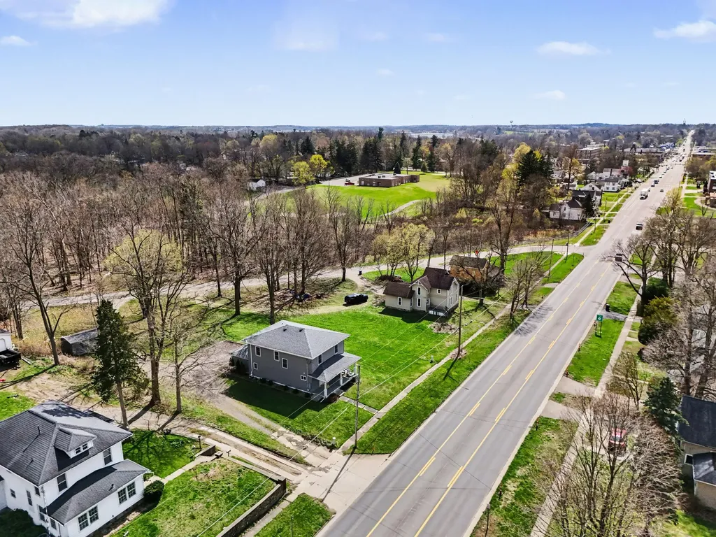 454 E Chicago Street Jonesville City MI 49250