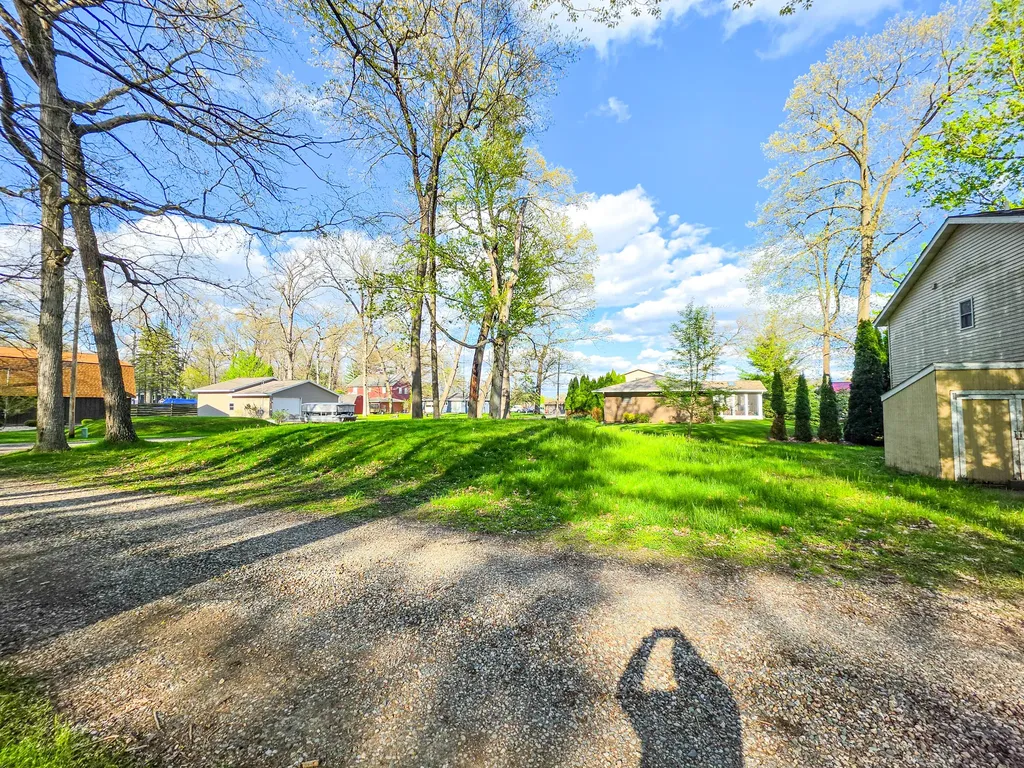 257 Edgewood Drive Quincy Township MI 49082