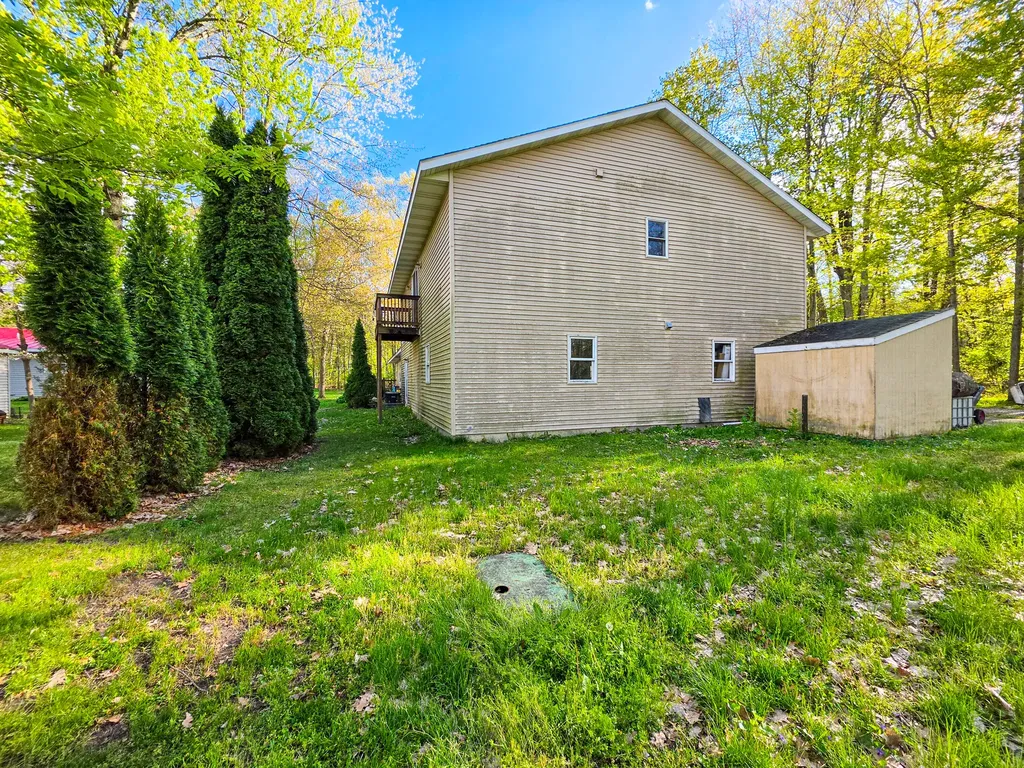 257 Edgewood Drive Quincy Township MI 49082