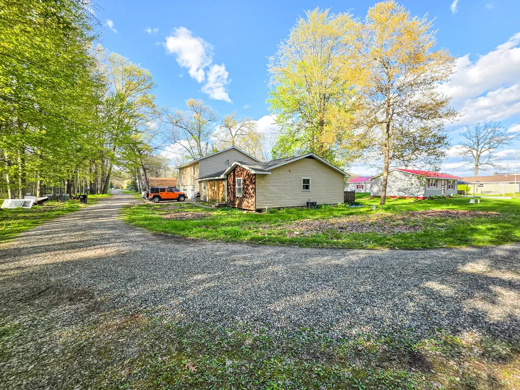 257 Edgewood Drive Quincy Township MI 49082