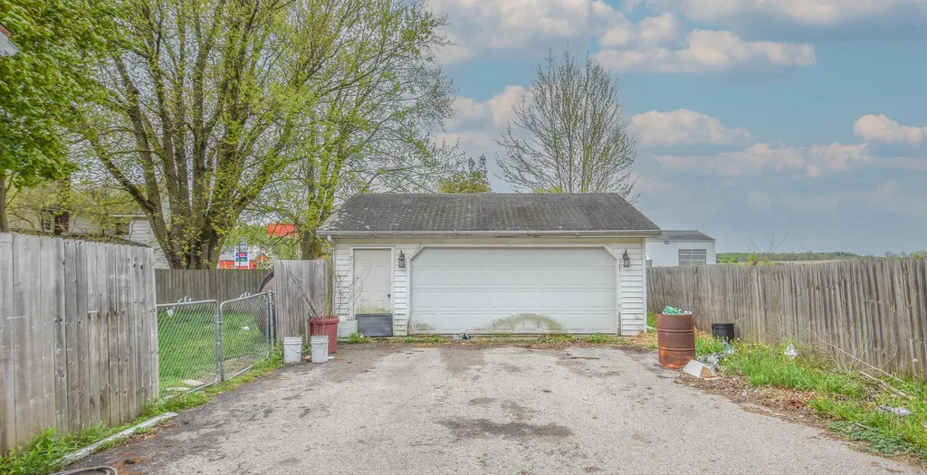 105 W Elm Street Reading City MI 49274