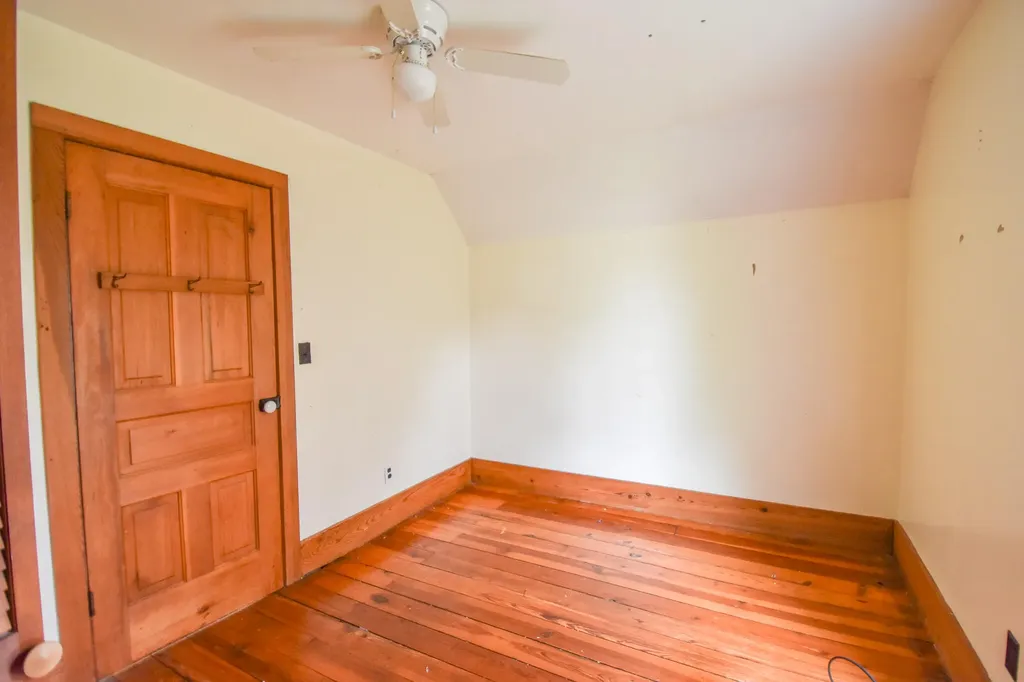 105 W Elm Street Reading City MI 49274