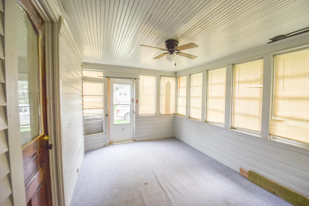 105 W Elm Street Reading City MI 49274