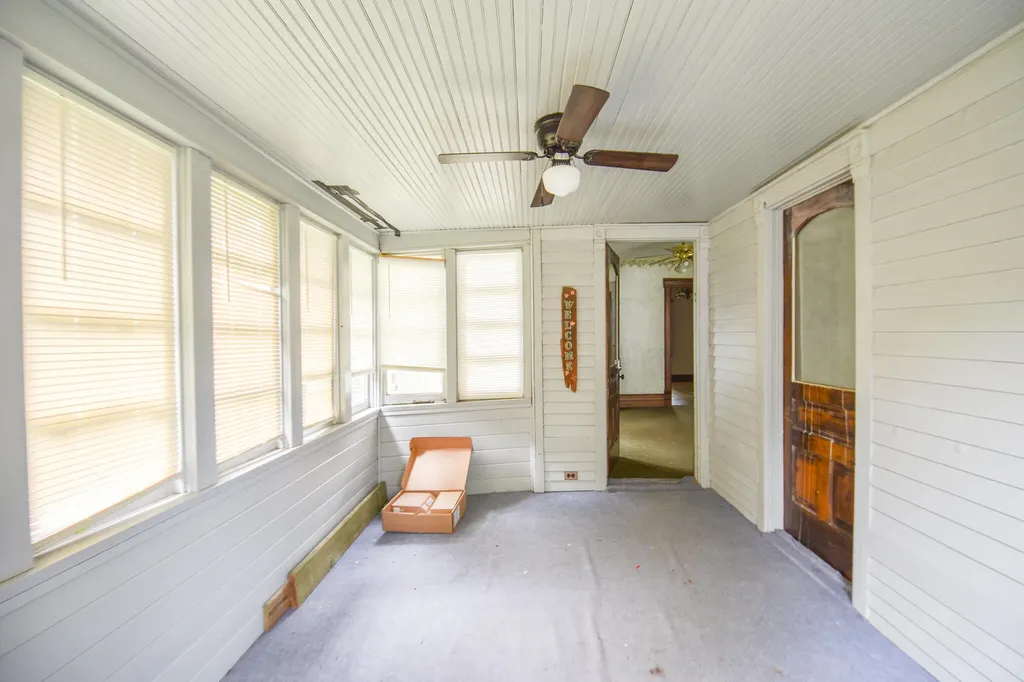 105 W Elm Street Reading City MI 49274