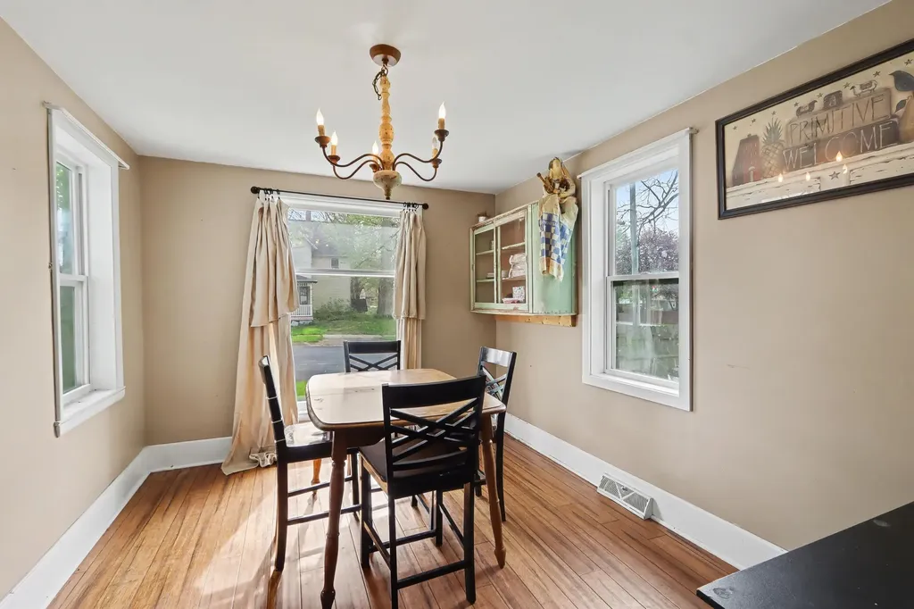 126 E South Street Vicksburg Village MI 49097