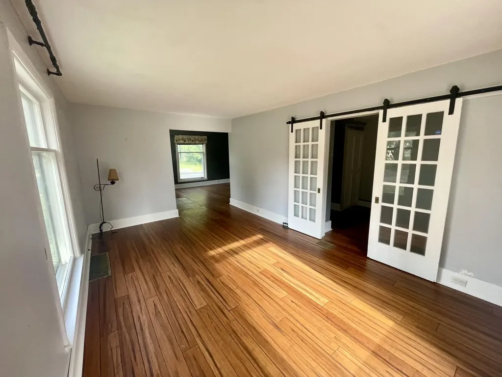 126 E South Street Vicksburg Village MI 49097