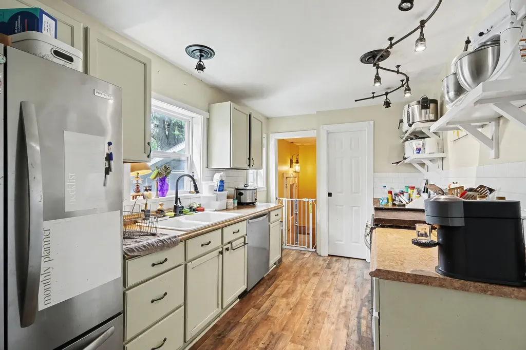 126 E South Street Vicksburg Village MI 49097