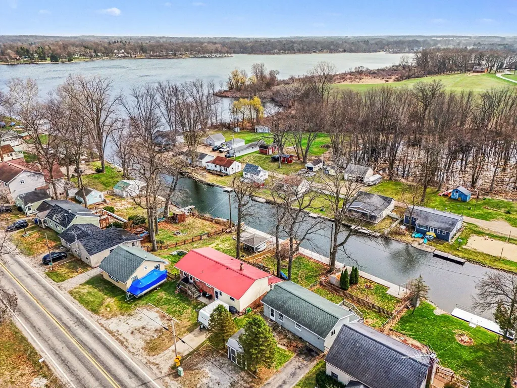 573 River Road Coldwater City MI 49036
