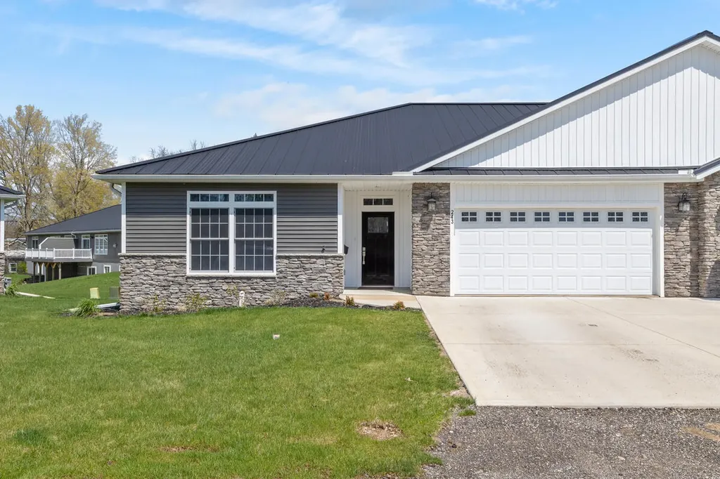 243 Auseon Court Hillsdale City MI 49242