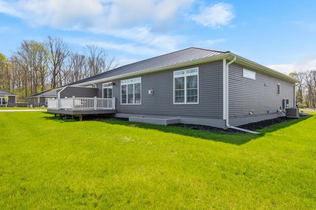 243 Auseon Court Hillsdale City MI 49242