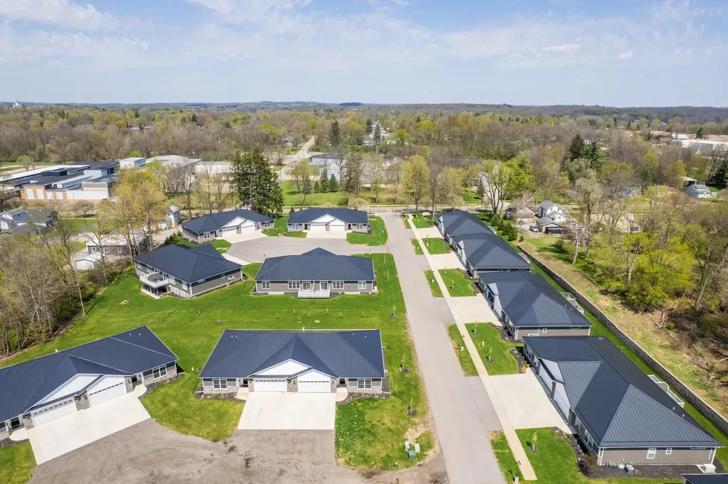 245 Auseon Court Hillsdale City MI 49242