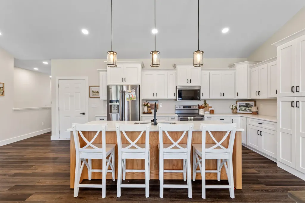 245 Auseon Court Hillsdale City MI 49242