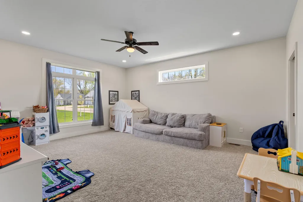 245 Auseon Court Hillsdale City MI 49242