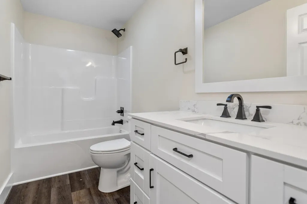 245 Auseon Court Hillsdale City MI 49242