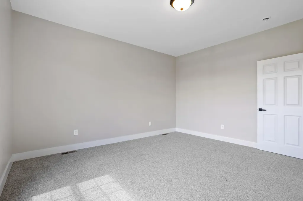 233 Auseon Court Hillsdale City MI 49242