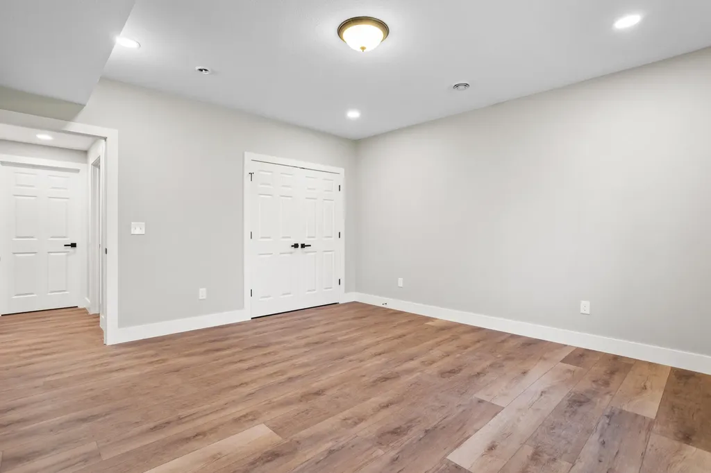233 Auseon Court Hillsdale City MI 49242