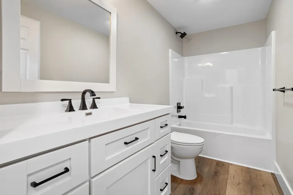 233 Auseon Court Hillsdale City MI 49242