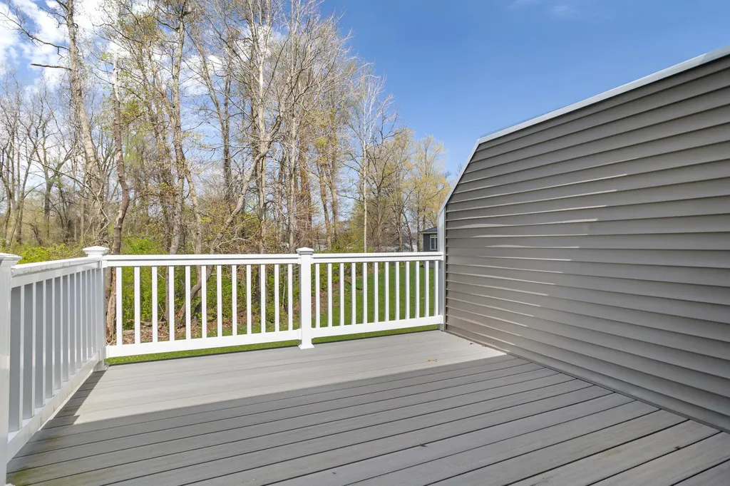 233 Auseon Court Hillsdale City MI 49242