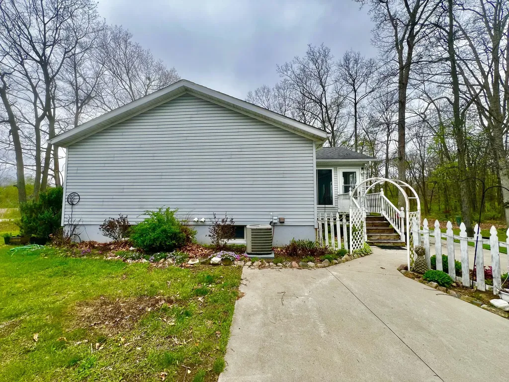 8056 Sawdey Road Moscow Township MI 49249