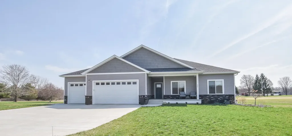 561 Wedge Court Ovid Township MI 49036