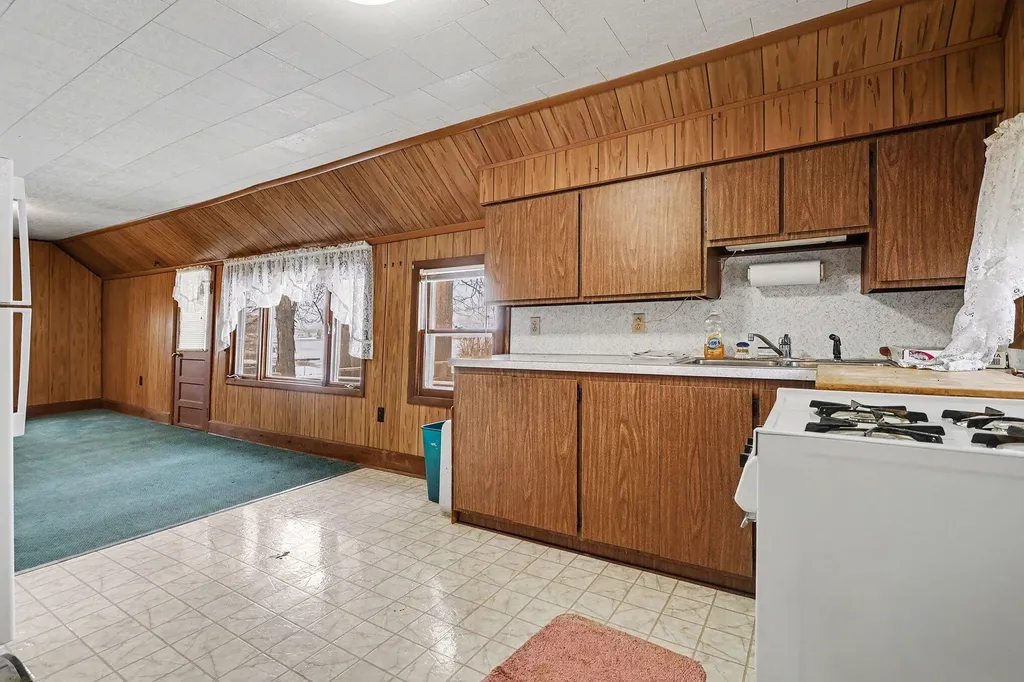 12093 Winans Drive Johnstown Township MI 49050
