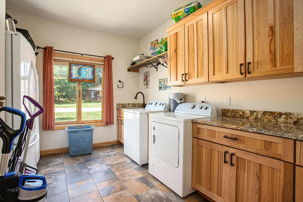1252 Cherokee Drive Sherwood Township MI 49094