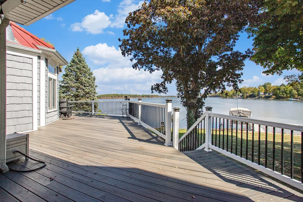 1252 Cherokee Drive Sherwood Township MI 49094