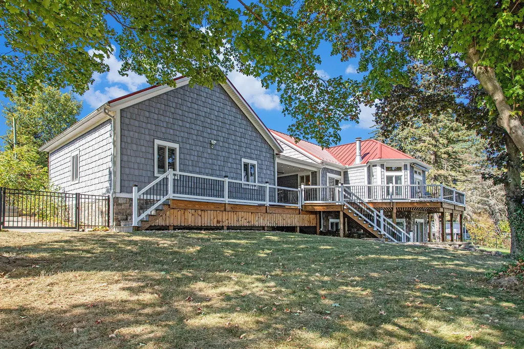 1252 Cherokee Drive Sherwood Township MI 49094