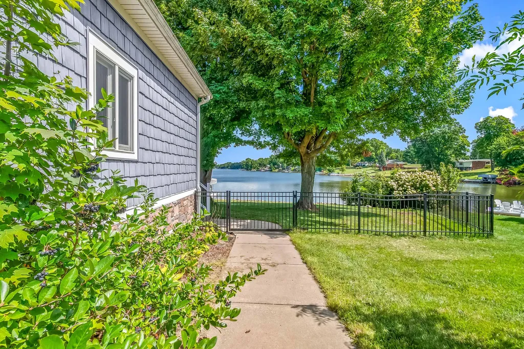 1252 Cherokee Drive Sherwood Township MI 49094