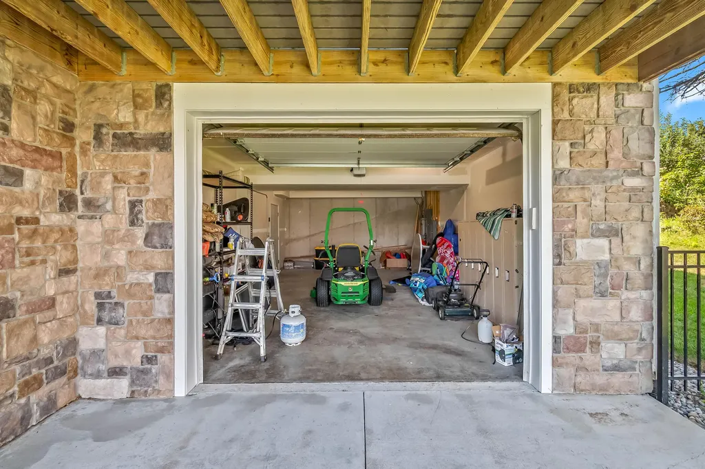 1252 Cherokee Drive Sherwood Township MI 49094