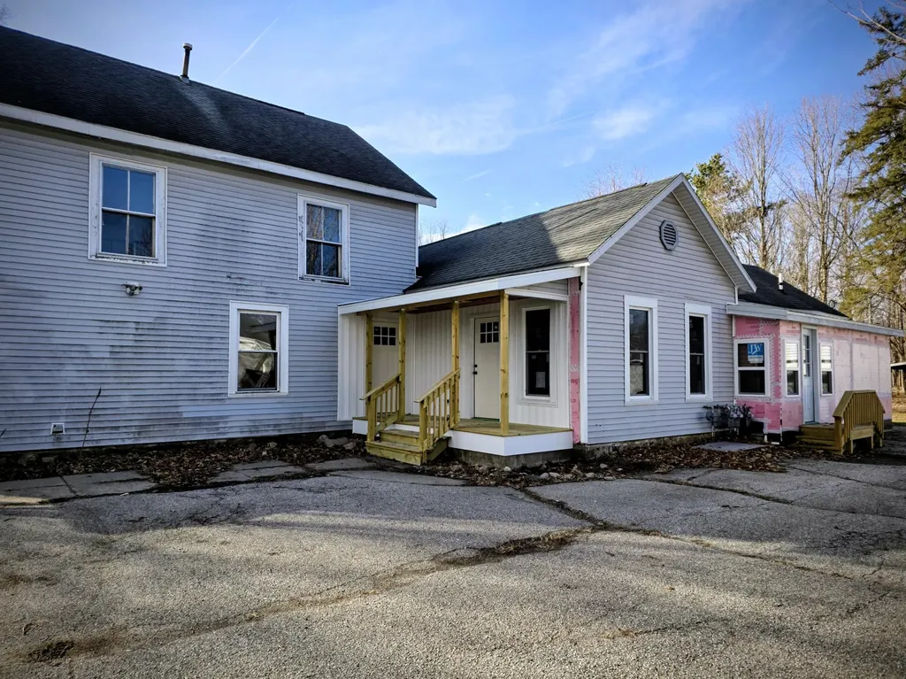 214 Charlotte Street Union City Village MI 49094