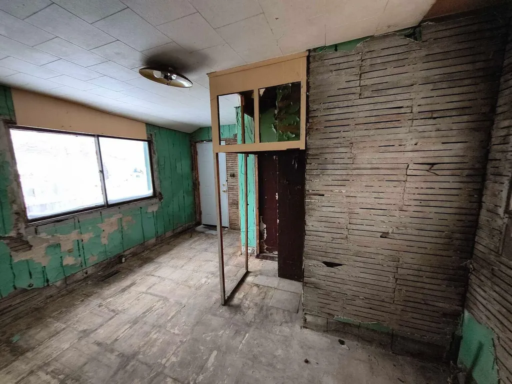 897 Turner Avenue Muskegon City MI 49442