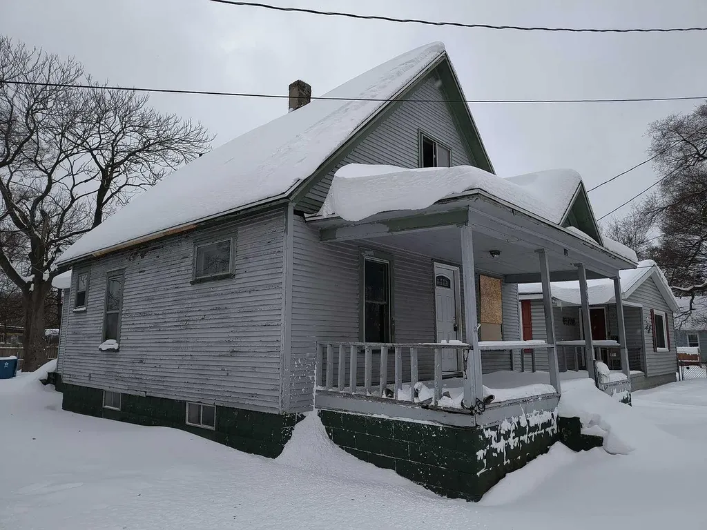 897 Turner Avenue Muskegon City MI 49442