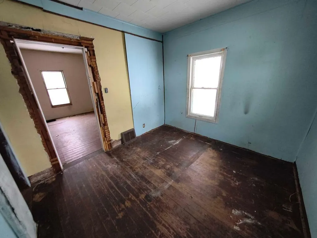 897 Turner Avenue Muskegon City MI 49442