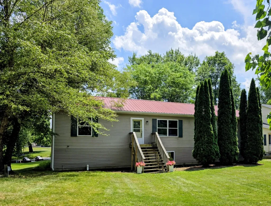 727 Skipper Lane Algansee Township MI 49036