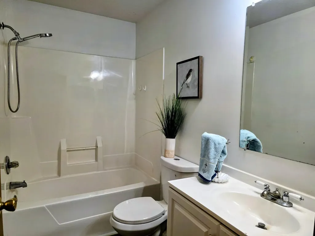727 Skipper Lane Algansee Township MI 49036
