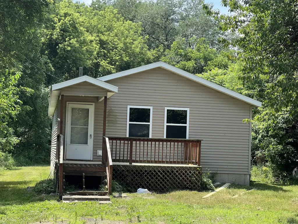 2117 E Jackson Drive Tekonsha Township MI 49092