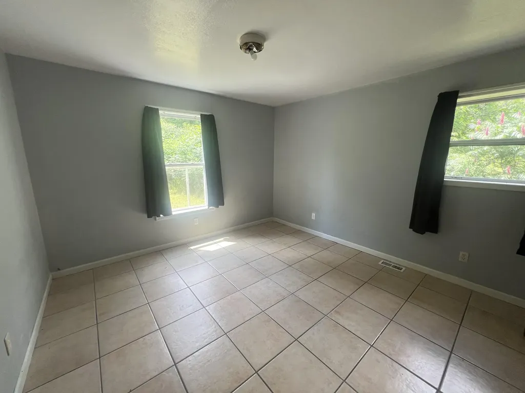 2117 E Jackson Drive Tekonsha Township MI 49092