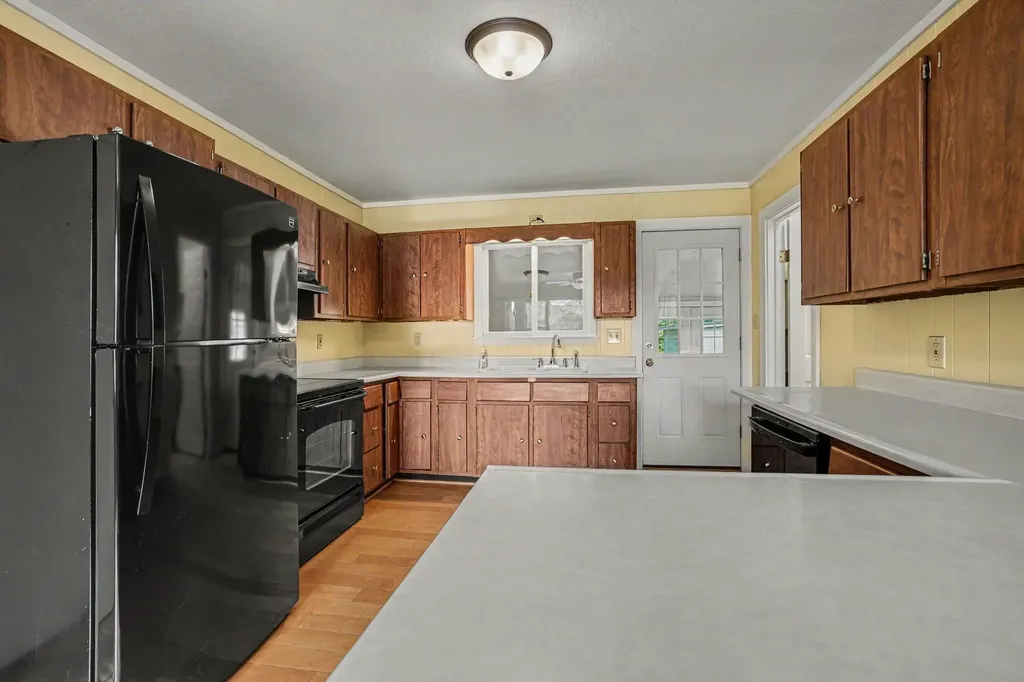 87 Avery Drive Coldwater City MI 49036