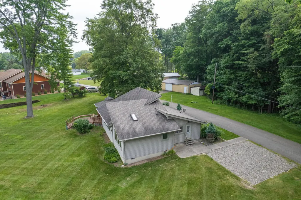 128 Wilmin Road Algansee Township MI 49082