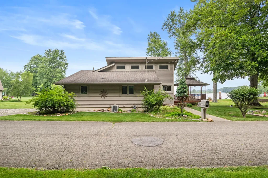 128 Wilmin Road Algansee Township MI 49082