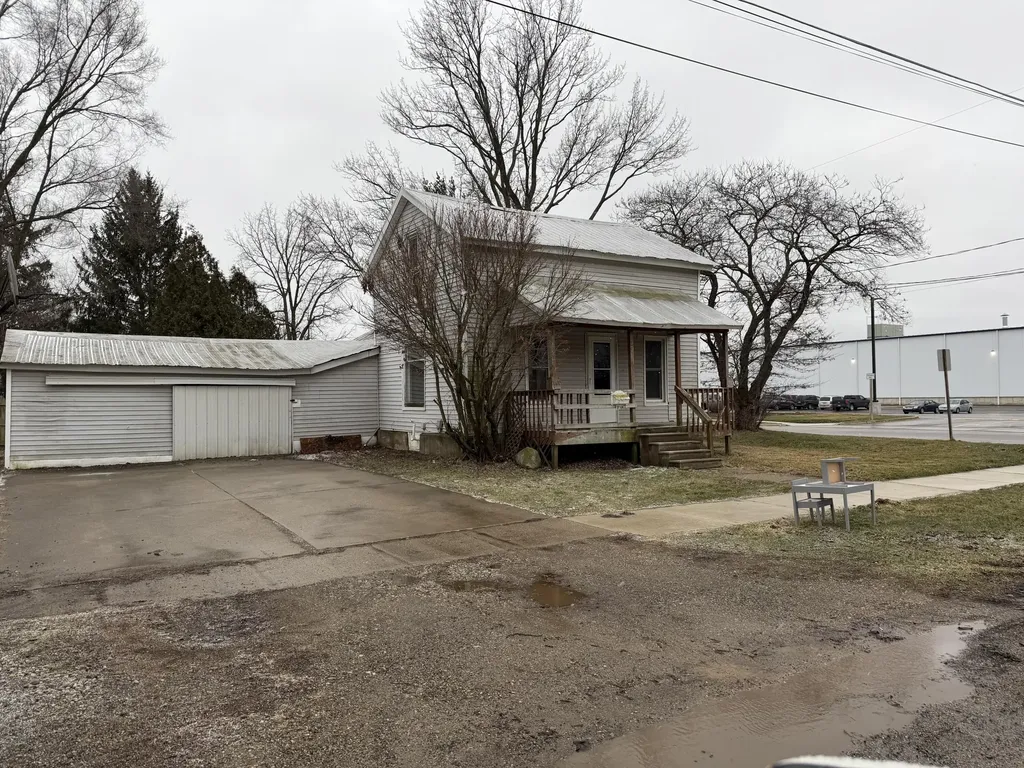 29 Broughton Street Quincy Village MI 49082