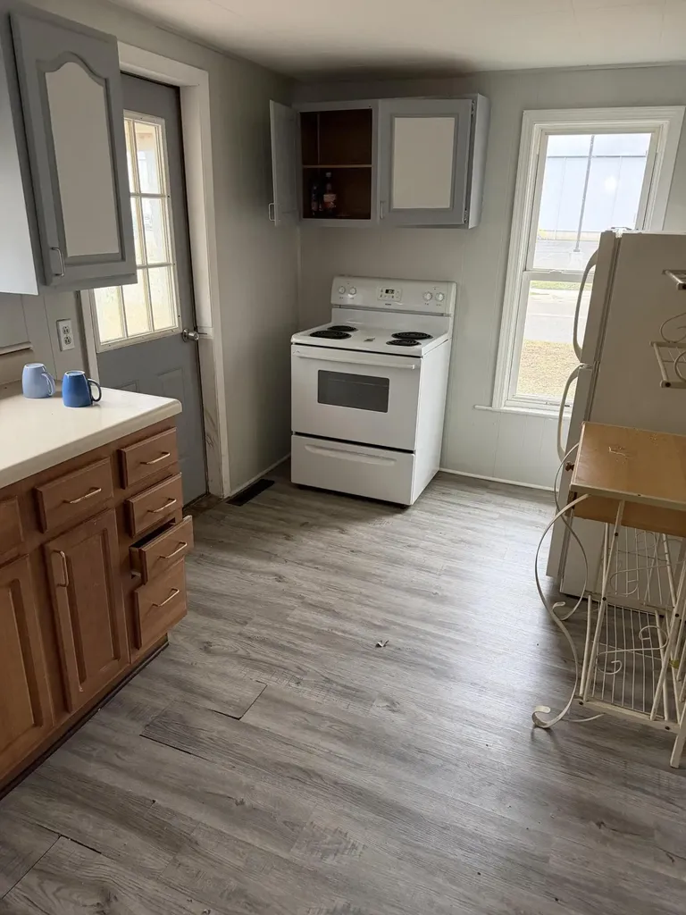 29 Broughton Street Quincy Village MI 49082